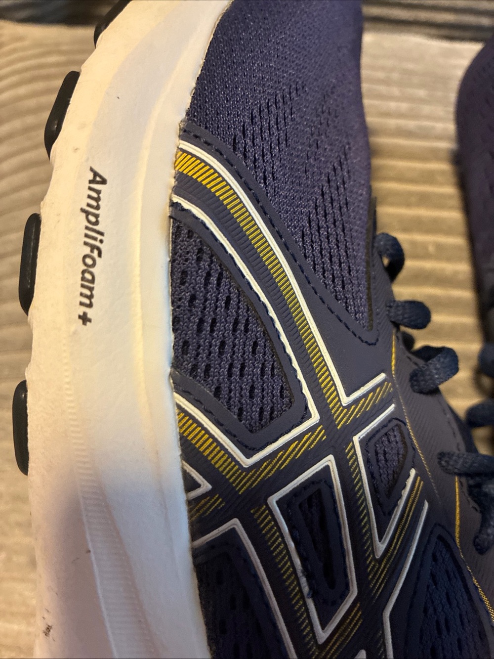 Asics Gel-Contend 9 Running Shoe - Size 9 Extra Wide - Picture 9 of 10
